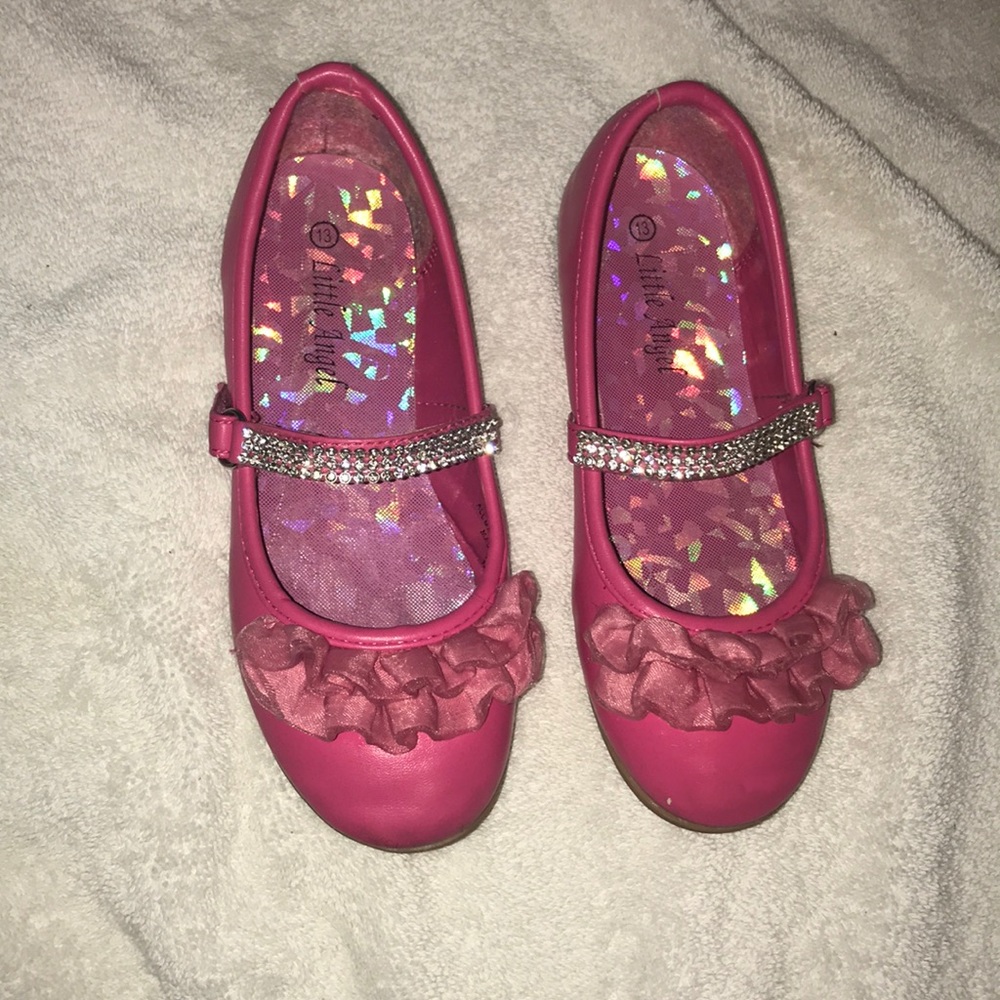 Pink dress shoes
